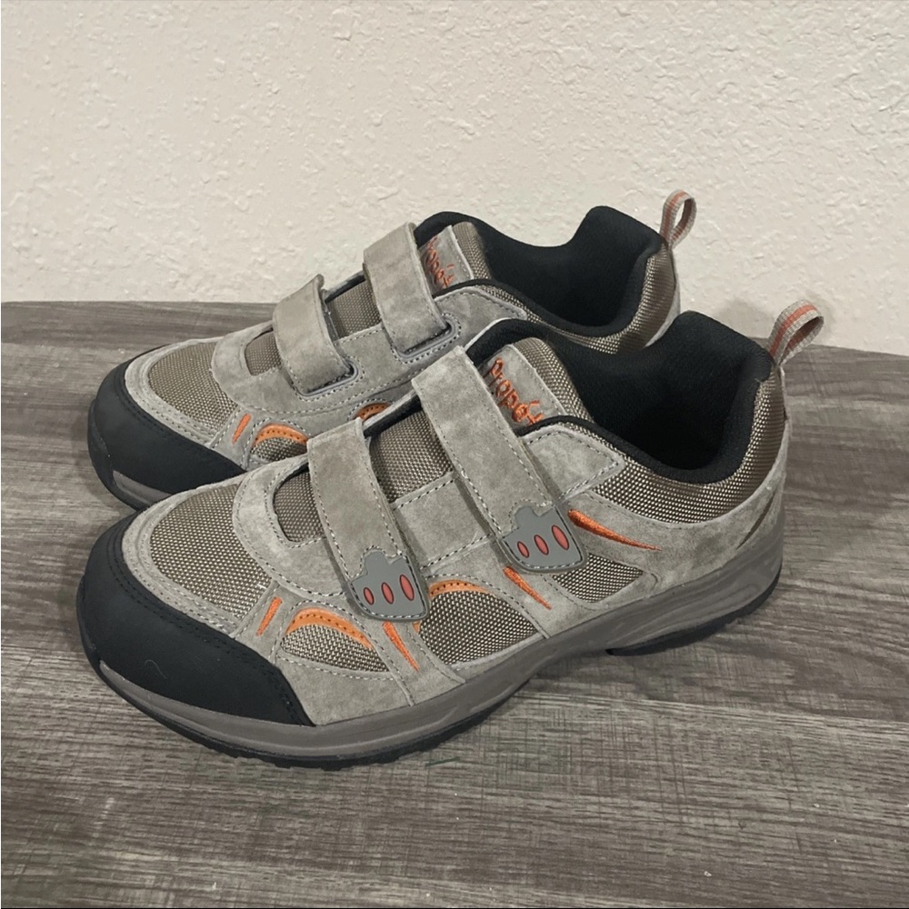 Propet Mens Connelly Strap Sneaker Brown Size 9.5 EEE
